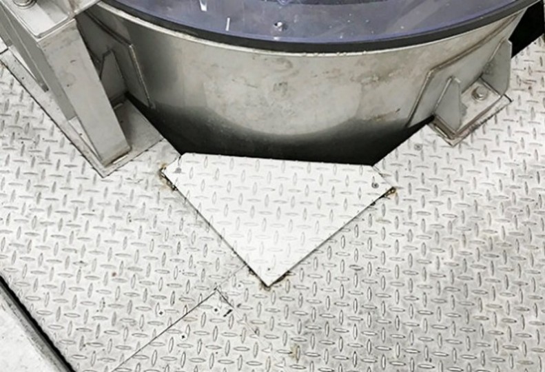 溝の安全対策~板設置