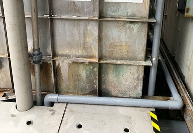 タンク周りの安全板設置